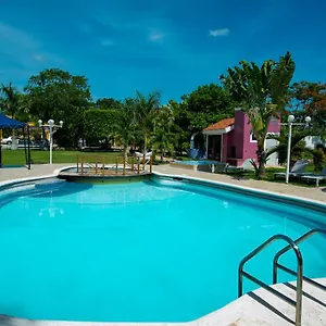 Villas Paraiso Cardin Aparthotel